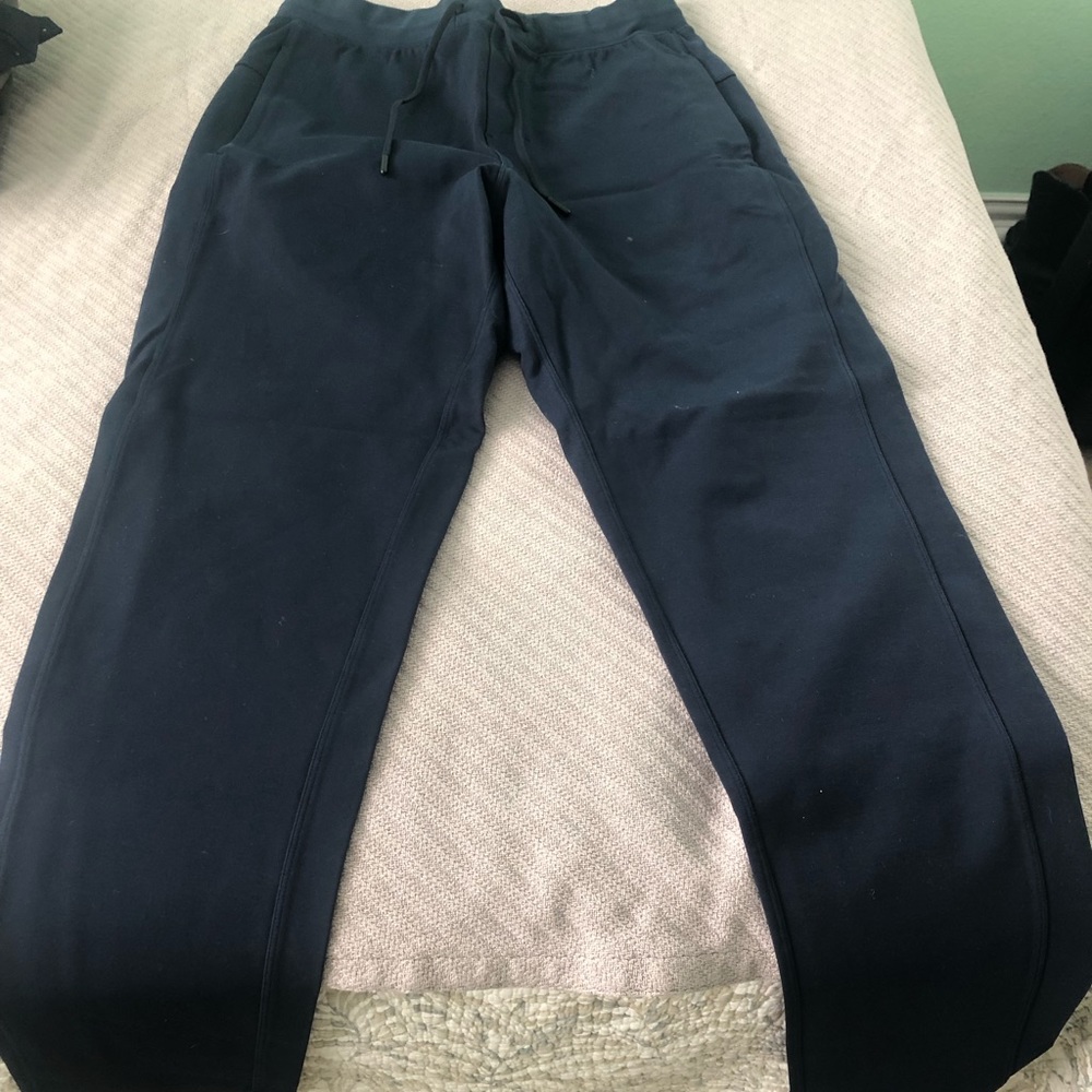 Lululemon Sweatpants Size M